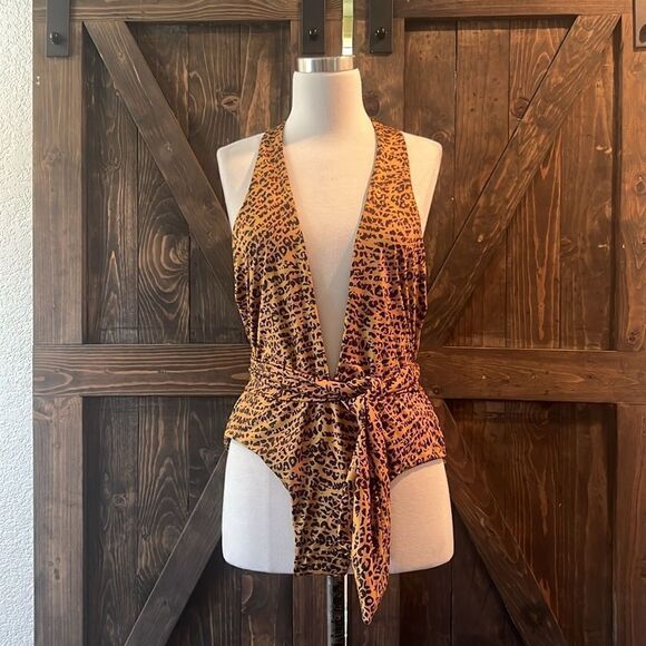 NWT Mapale Curvy Size One Piece Swimsuit Color Animal Print 3x-4X - Picture 3 of 13